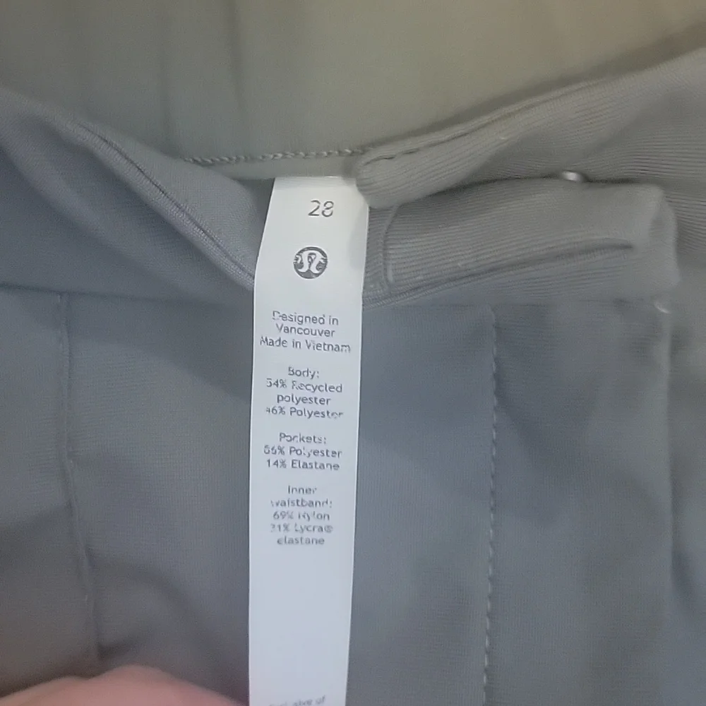 Lululemon jogger pant - Picture 2 of 2